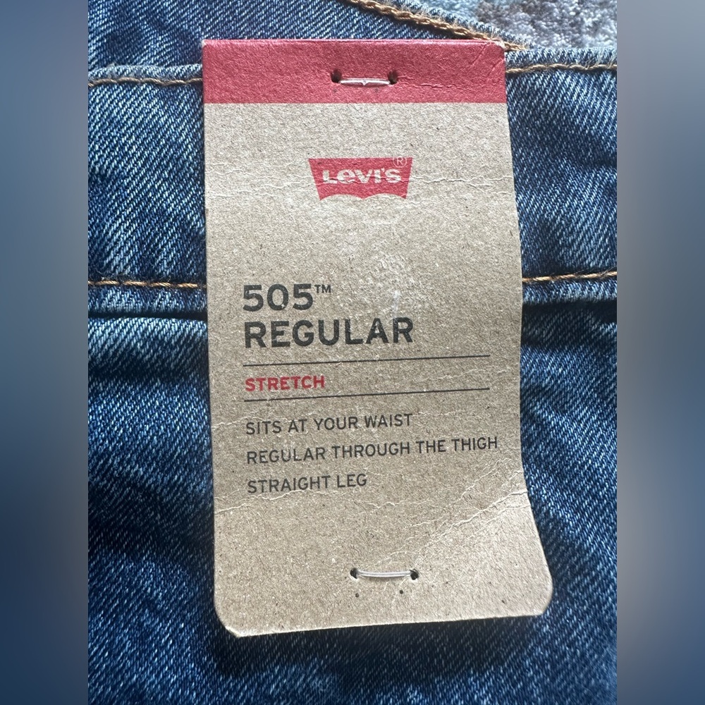 NWT Levi’s 505 Straight Fit Medium Wash Jeans - Size 34x34 - Picture 7 of 13